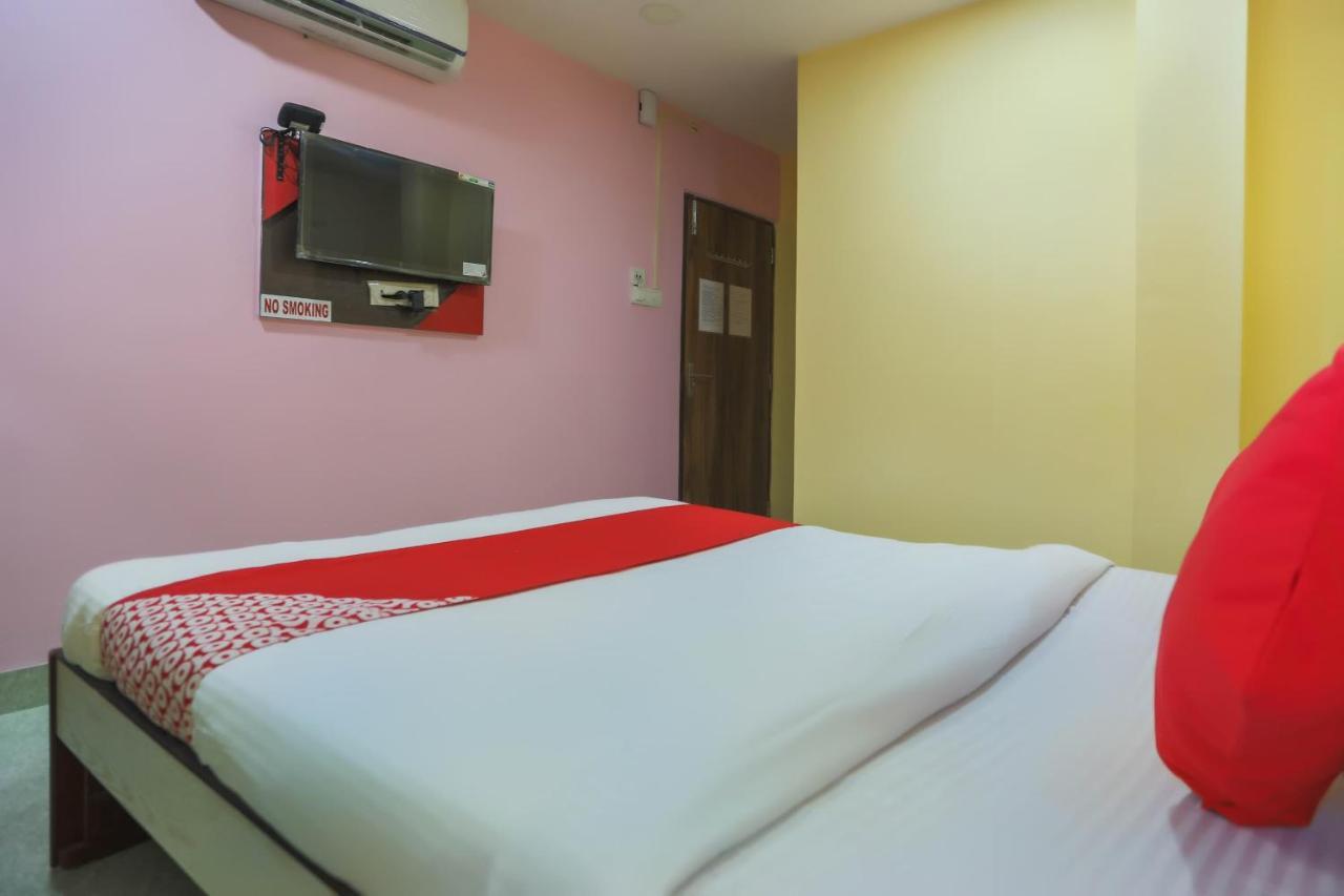 Jādabpur Oyo 62042 Niloy Guest House מראה חיצוני תמונה