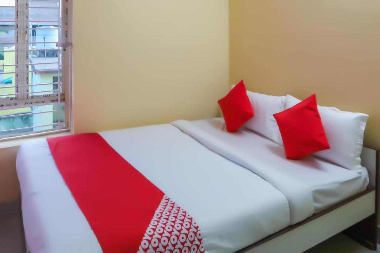 Jādabpur Oyo 62042 Niloy Guest House מראה חיצוני תמונה