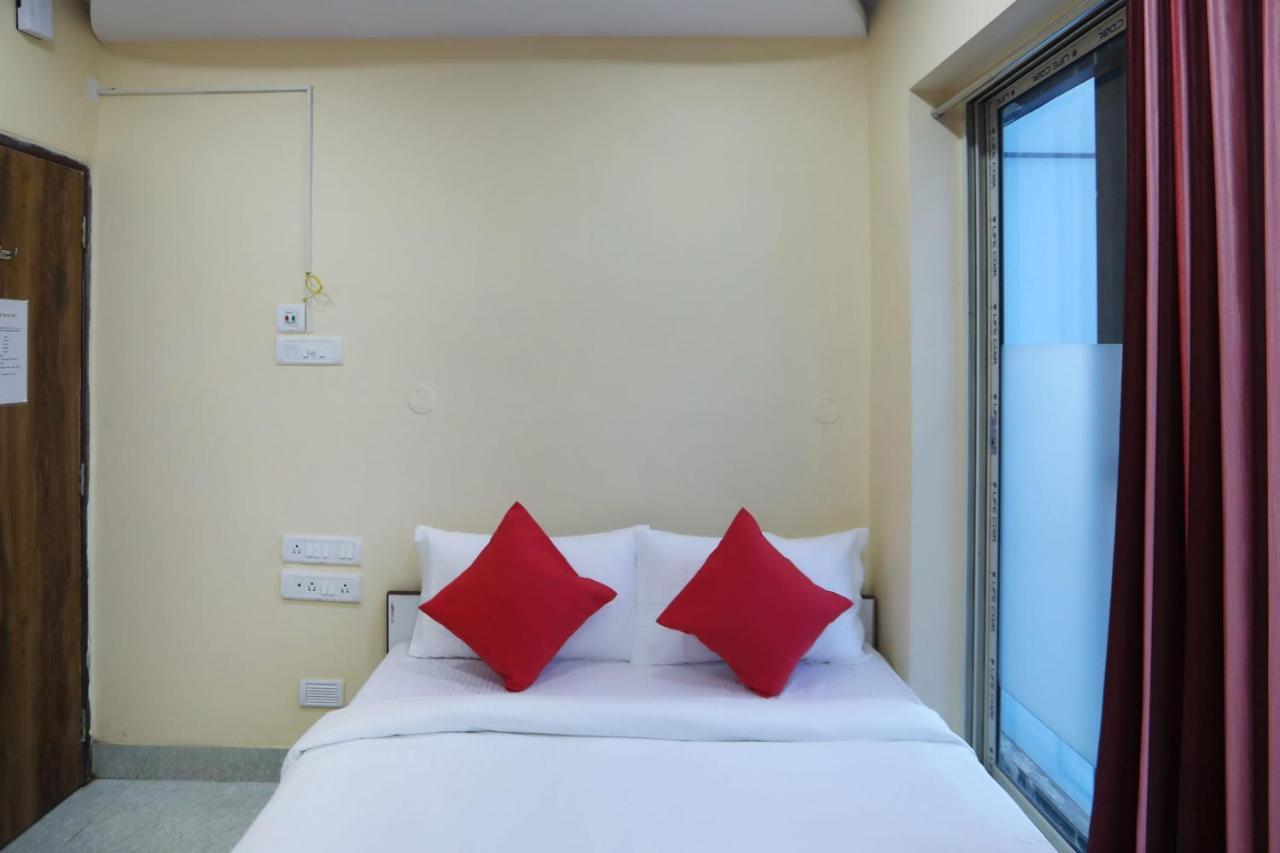 Jādabpur Oyo 62042 Niloy Guest House מראה חיצוני תמונה