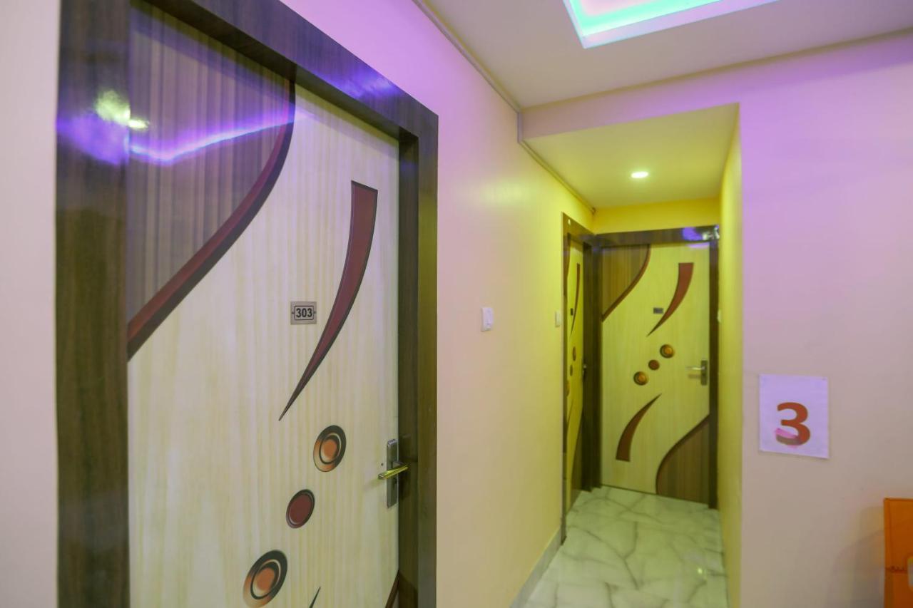 Jādabpur Oyo 62042 Niloy Guest House מראה חיצוני תמונה